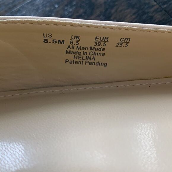 Naturalizer N5 Comfort Flat Shoes - Picture 5 of 9